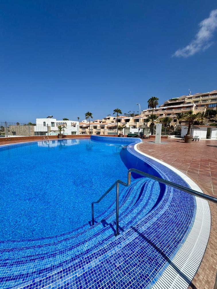 Stunning Apartments With Pool Tenerife Costa Adeje  ภายนอก รูปภาพ