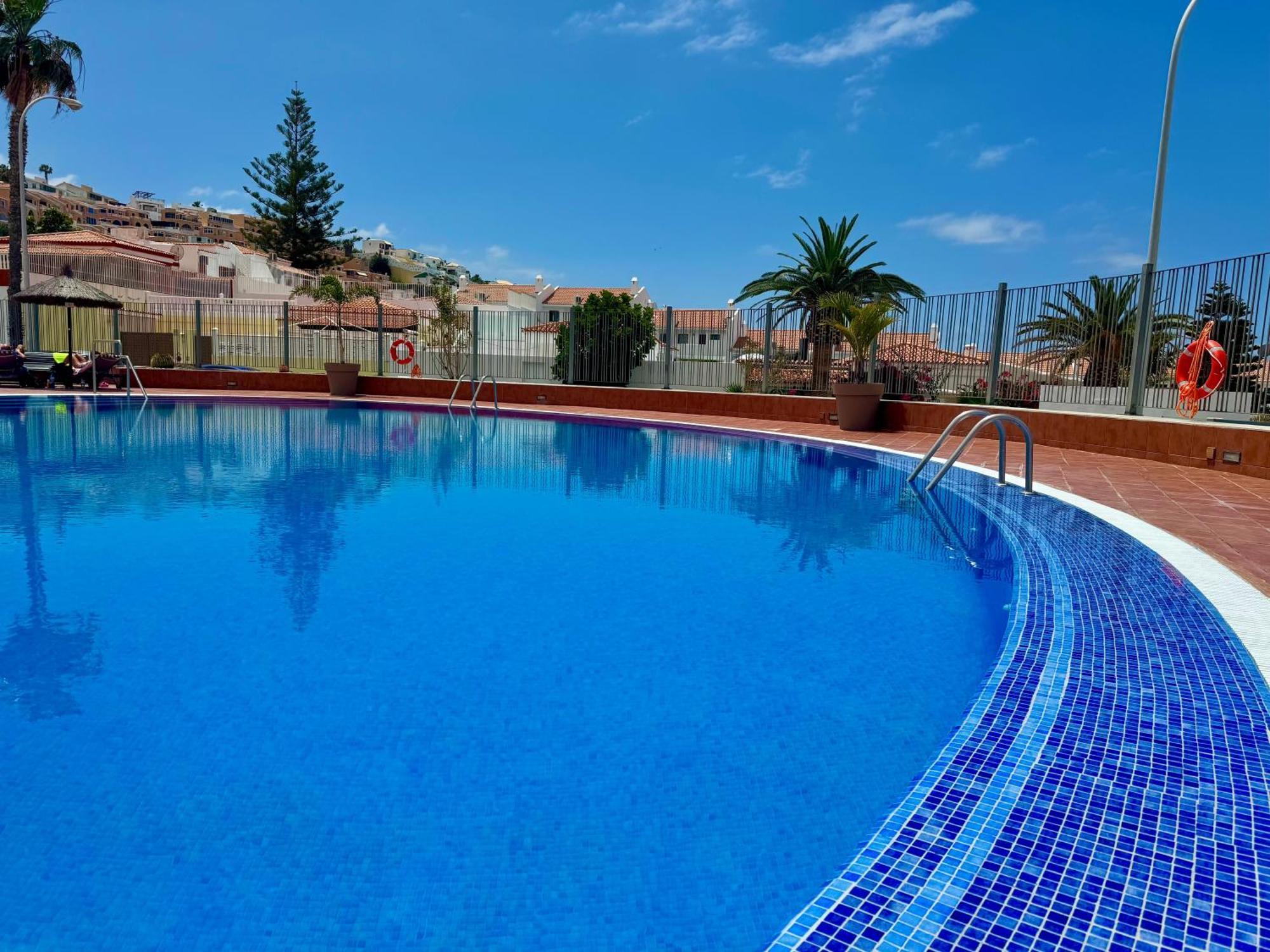 Stunning Apartments With Pool Tenerife Costa Adeje  ภายนอก รูปภาพ